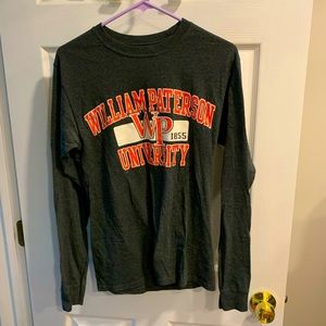 Champion long sleeve William Paterson shirt